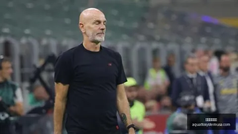 独家热苏斯、利瓦科维奇、法里尼亚斯三大新星加盟巴萨，官方注册详情揭晓